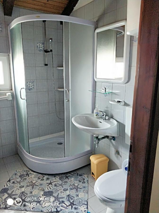 Danica Holiday House Cesarica Luaran gambar